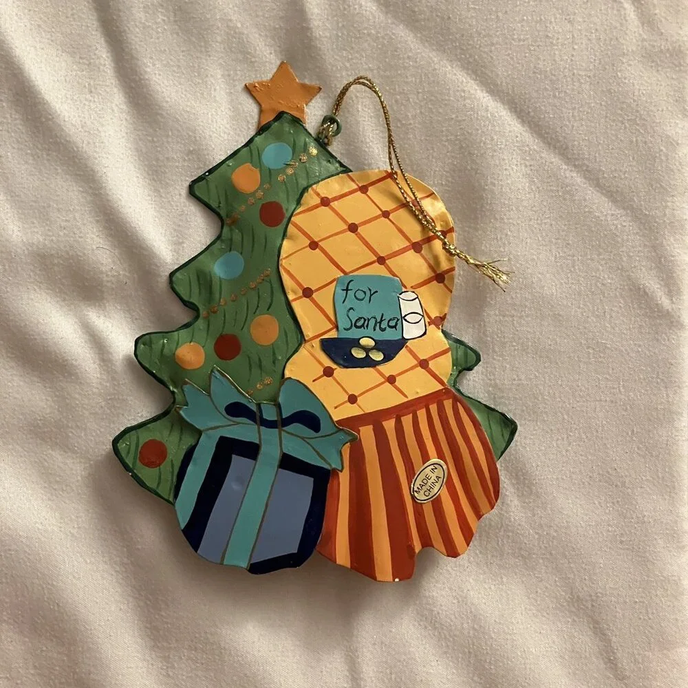 Vintage Retro Y2K For Santa Metal‎ Christmas Tree Ornament Present Holiday